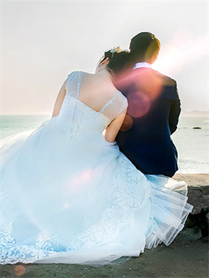 未婚妻怕我父亲的血脏了她的迈巴赫，坐牢后又悔疯了[标签:作者]后续全文去哪实时追？